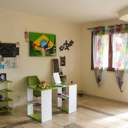 Sardaumpa Couette-café 3*